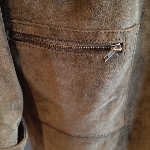 Nice khaki green suede modern military blazer with lots of pockets - Picture 2 of 6